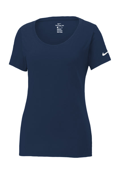 Nike Women's Dri-FIT Cotton/Poly Scoop Neck T-Shirt
